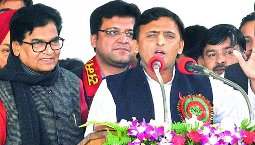 Akhilesh Yadav’s emissary Ram Gopal Yadav to approach EC to stake claim over ’cycle